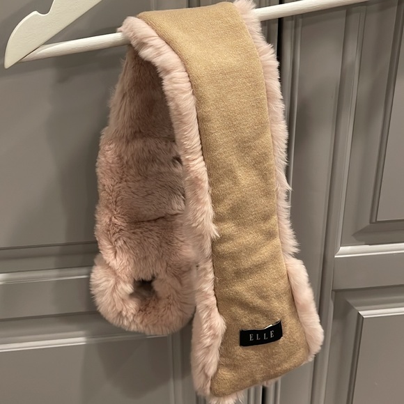 Elle 100% Rabbit Fur Scarf in Mauve Pink - Picture 4 of 4